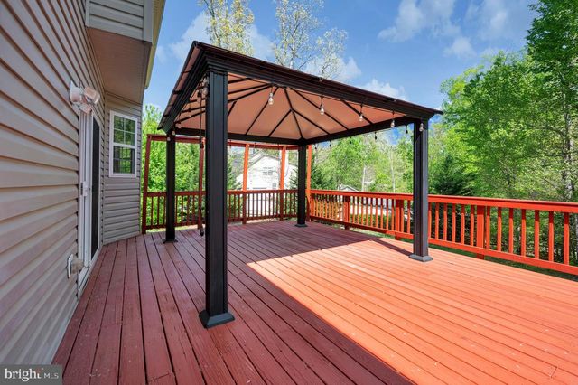 64 MACGREGOR RIDGE RD, Stafford, VA 22554