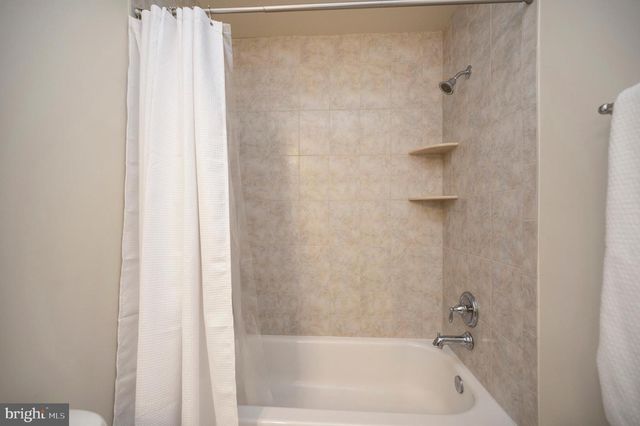 64 MACGREGOR RIDGE RD, Stafford, VA 22554