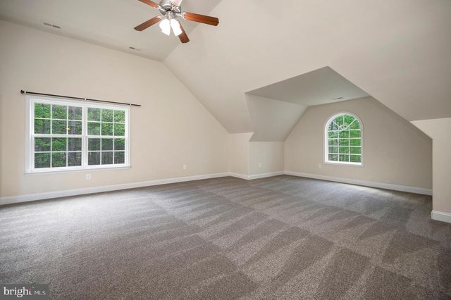 64 MACGREGOR RIDGE RD, Stafford, VA 22554