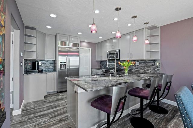 7895 Shell Circle, Huntington Beach, CA 92648