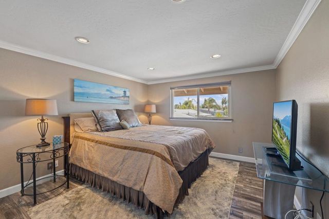 7895 Shell Circle, Huntington Beach, CA 92648