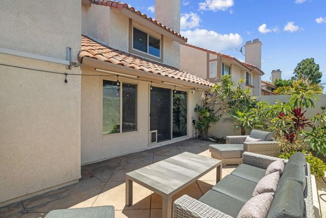7895 Shell Circle, Huntington Beach, CA 92648