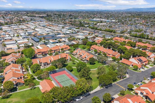 7895 Shell Circle, Huntington Beach, CA 92648