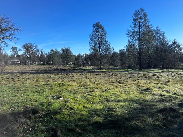 0000 Witch Way, Redding, CA 96003