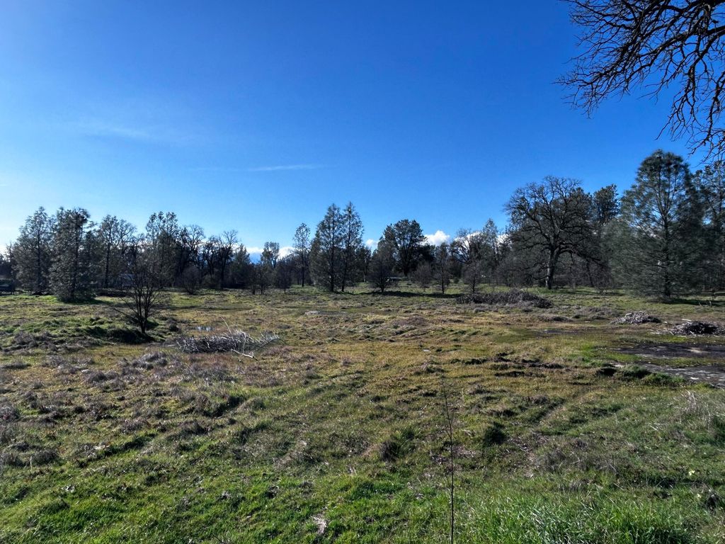 0000 Witch Way, Redding, CA 96003