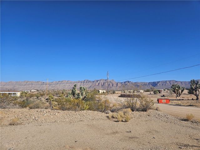 455 W Detrital Drive, Meadview, AZ 86444