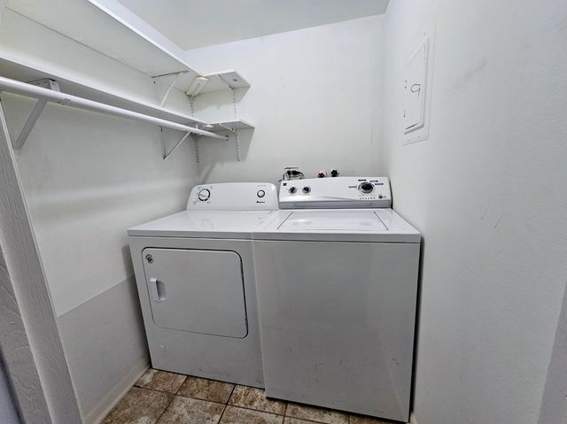4845 137th Street C19, Crestwood, IL 60418