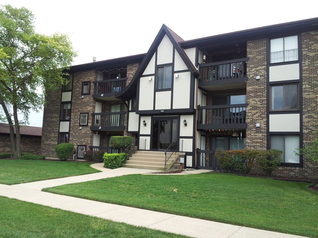 4845 137th Street C19, Crestwood, IL 60418