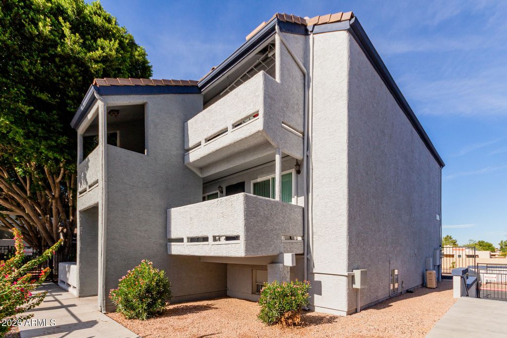 1331 W BASELINE Road 373, Mesa, AZ 85202 — photo 3