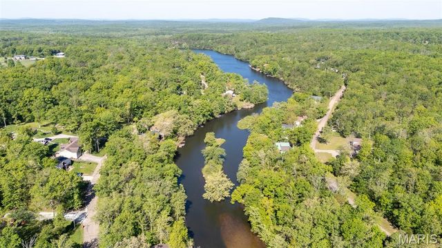 408 N Deer Trail, Fredericktown, MO 63645