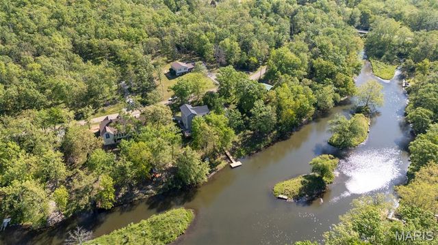 408 N Deer Trail, Fredericktown, MO 63645