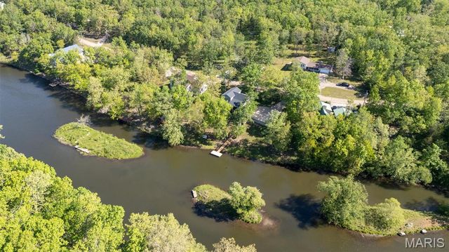 408 N Deer Trail, Fredericktown, MO 63645