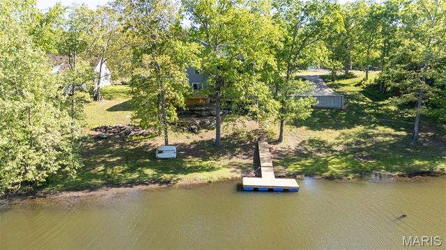 408 N Deer Trail, Fredericktown, MO 63645