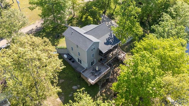 408 N Deer Trail, Fredericktown, MO 63645