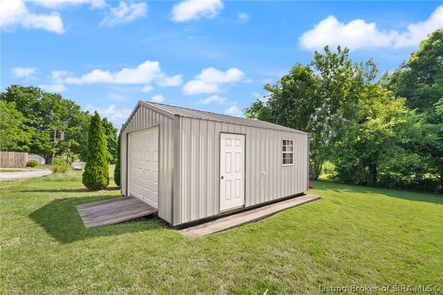 110 Carl Street, Corydon, IN 47112