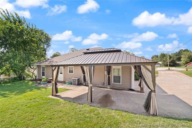 110 Carl Street, Corydon, IN 47112