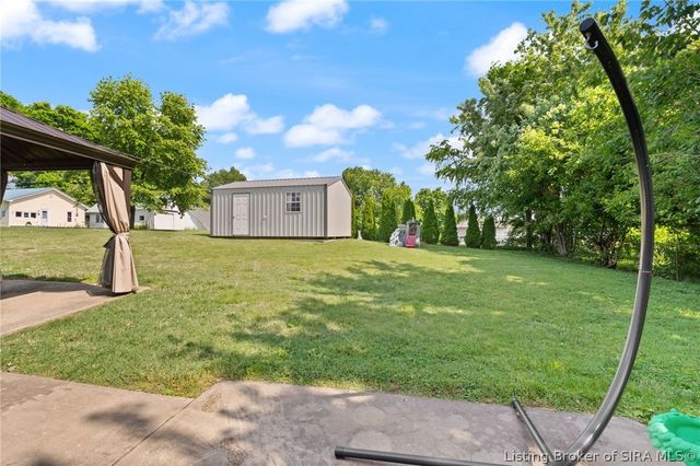 110 Carl Street, Corydon, IN 47112