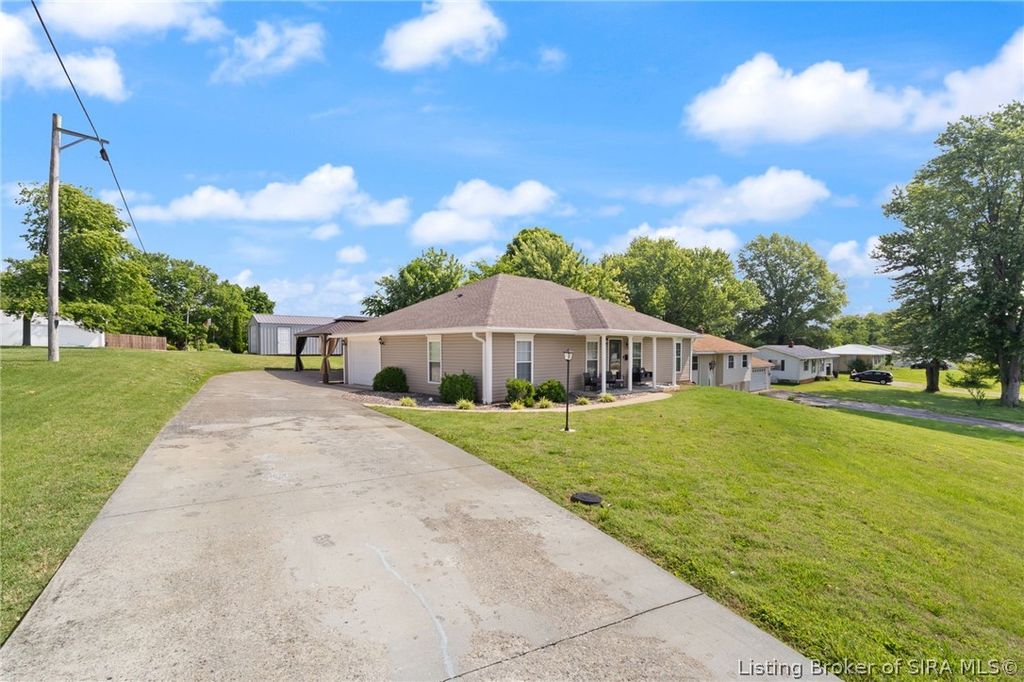 110 Carl Street, Corydon, IN 47112