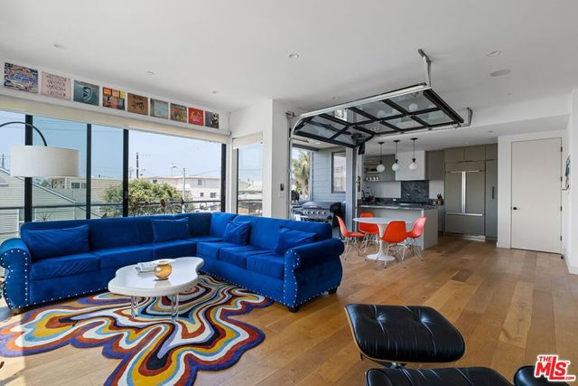 2414 Penmar Avenue, Venice, CA 90291