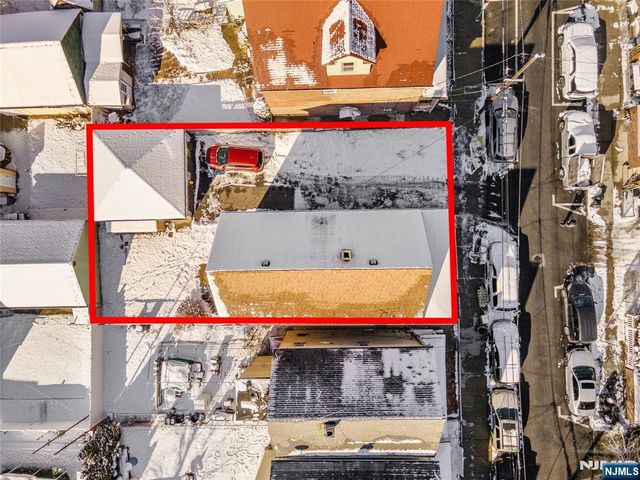 22 Arthur Street, Clifton, NJ 07011