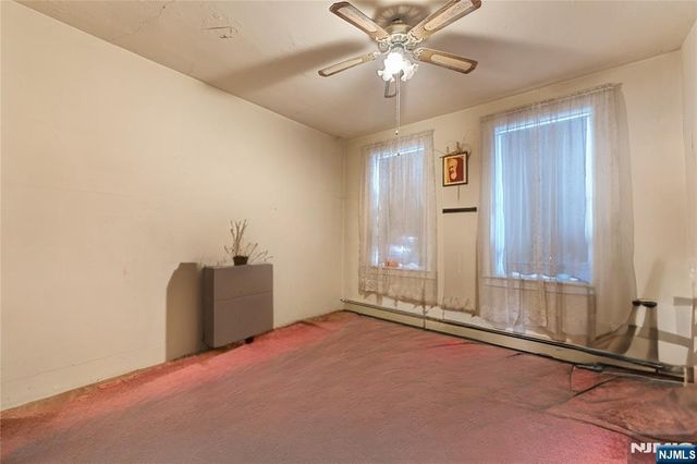 22 Arthur Street, Clifton, NJ 07011