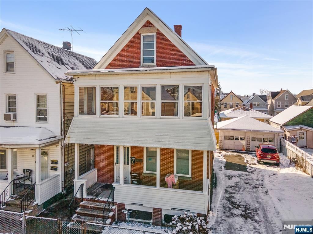 22 Arthur Street, Clifton, NJ 07011