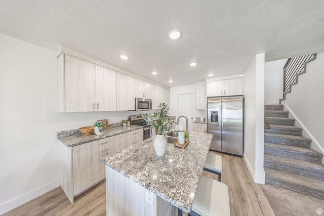 4991 S 475 W, Washington Terrace, UT 84405