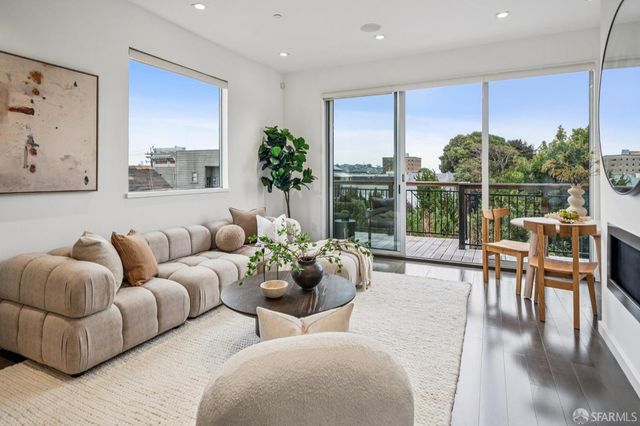 1479 Dolores Street, San Francisco, CA 94110