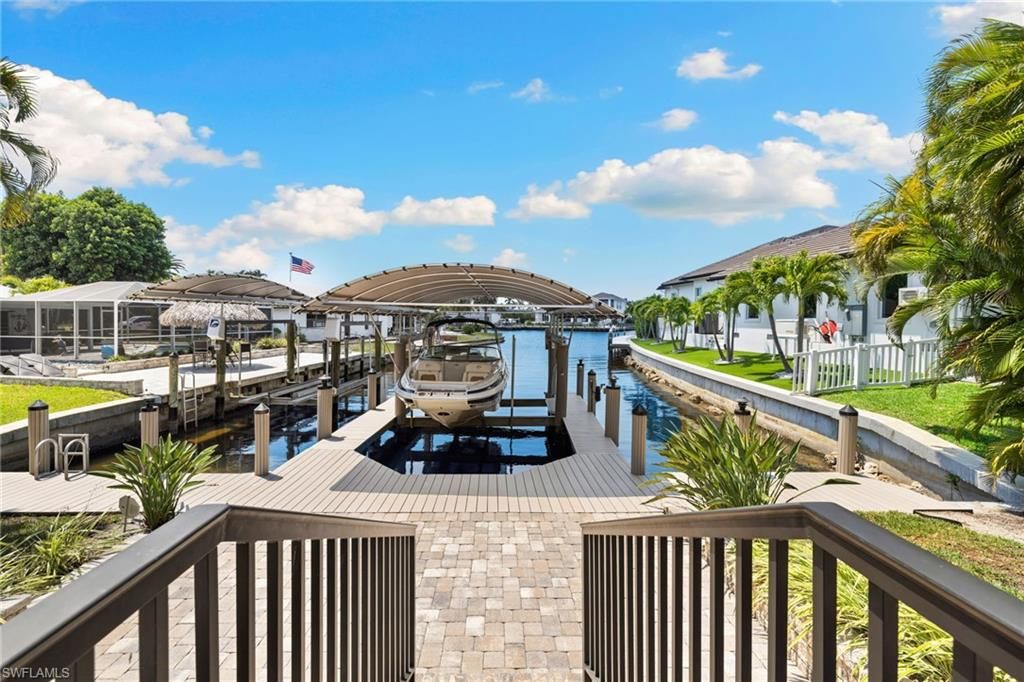 Image 41 of property listing at 5234 Savoy CT, Cape Coral, FL 33904