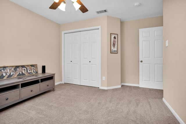 7 Cypress Bayou Court, The Woodlands, TX 77382