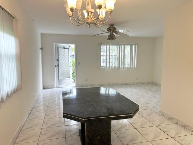 183 Valencia 183, Delray Beach, FL 33446