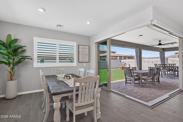 17255 W DIANA Avenue, Waddell, AZ 85355