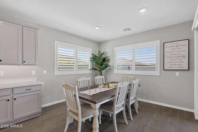 17255 W DIANA Avenue, Waddell, AZ 85355