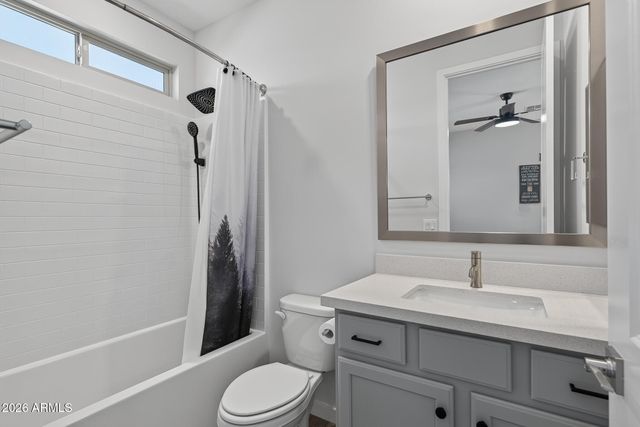 17255 W DIANA Avenue, Waddell, AZ 85355