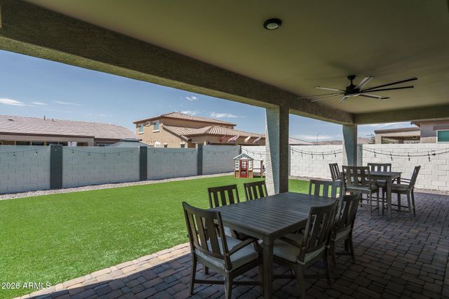 17255 W DIANA Avenue, Waddell, AZ 85355