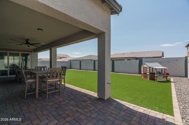 17255 W DIANA Avenue, Waddell, AZ 85355