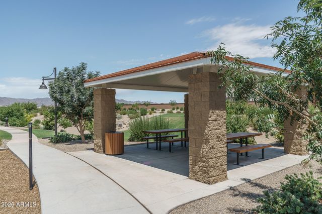 17255 W DIANA Avenue, Waddell, AZ 85355
