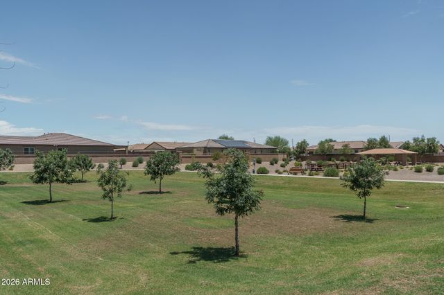 17255 W DIANA Avenue, Waddell, AZ 85355