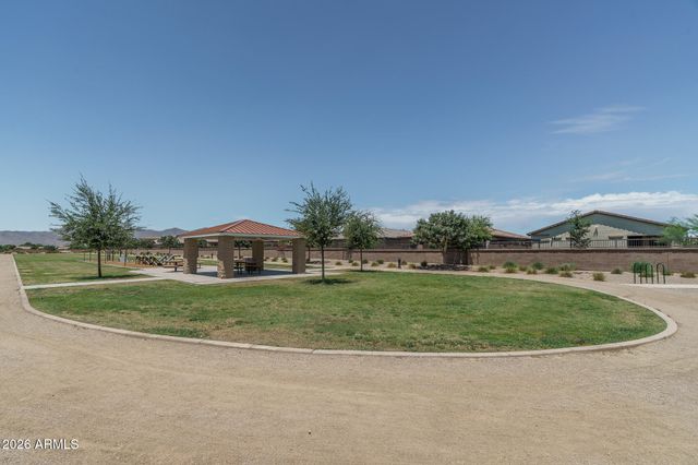 17255 W DIANA Avenue, Waddell, AZ 85355