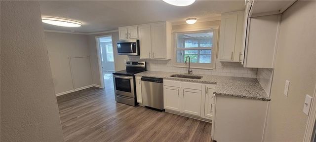 711 W Jones Street, Independence, MO 64050