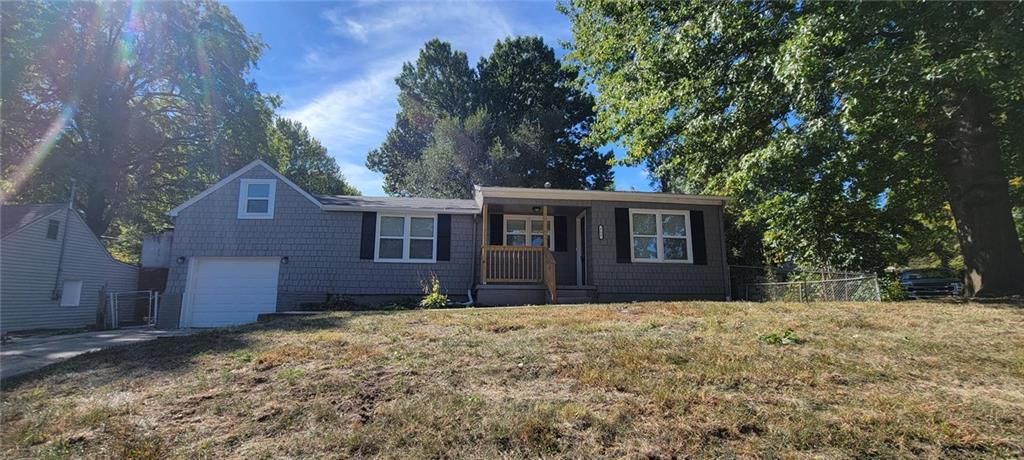 711 W Jones Street, Independence, MO 64050