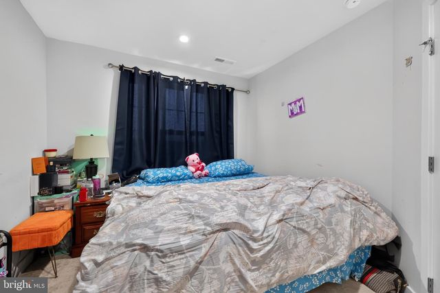 109 PLAZA DRIVE, Sicklerville, NJ 08081