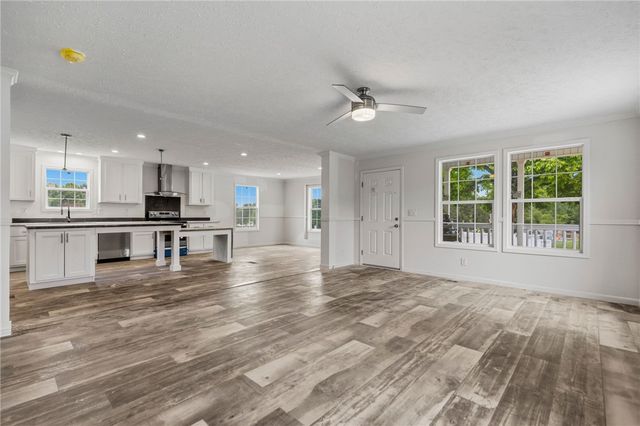 37 Golden Acres Drive, Honea Path, SC 29654