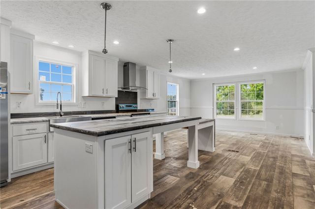 37 Golden Acres Drive, Honea Path, SC 29654