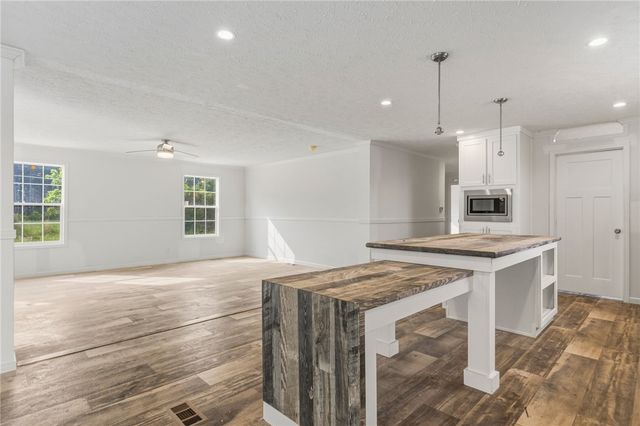 37 Golden Acres Drive, Honea Path, SC 29654