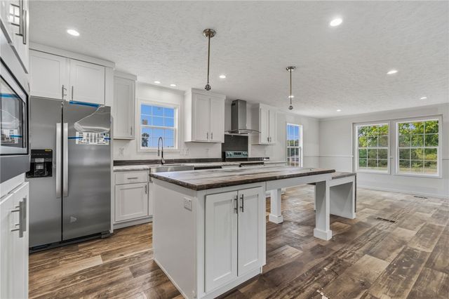 37 Golden Acres Drive, Honea Path, SC 29654