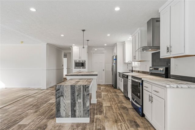 37 Golden Acres Drive, Honea Path, SC 29654