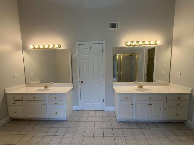 3895 Butler Springs Drive, Loganville, GA 30052