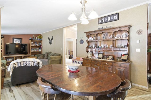 8 Revere Street, Milton, NH 03851