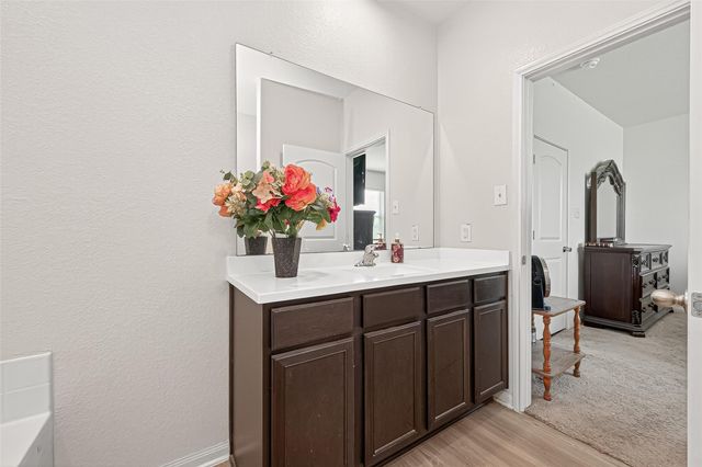 15315 Crescent Brookfield Drive, Humble, TX 77396